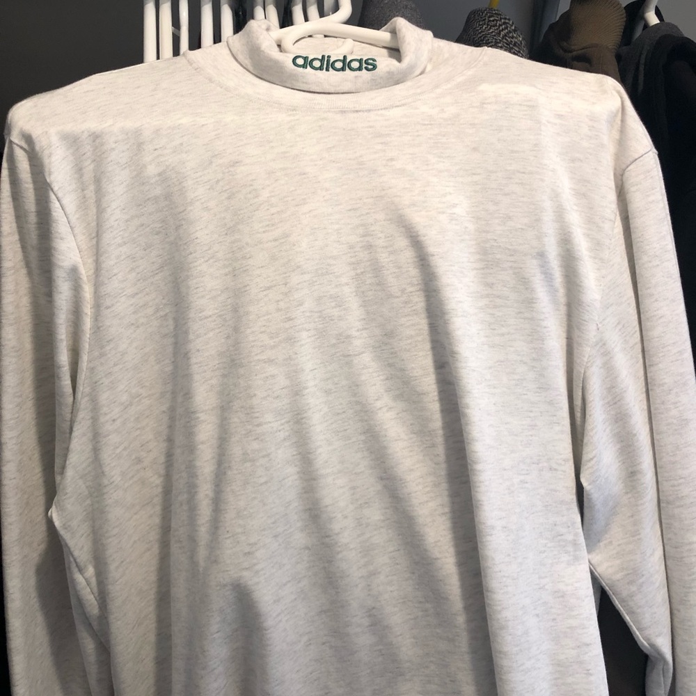 ADIDAS TURTLE NECK. BRAND NEW. NEVER WORN.